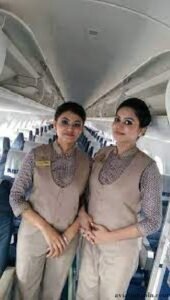 কীভাবে কেবিন ক্রু হবে